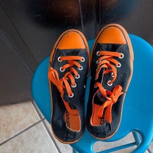 Converse Black Canvas 141158F 6 ladies Orange All Stars
